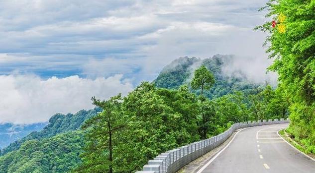 安徽最美6条自驾游公路，，，，自驾游喜欢者必走的经典蹊径！