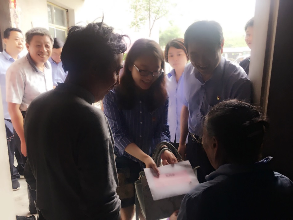 新闻资讯 - 精准扶贫 - 专题专栏 - 安徽省老子有钱lzyq88集团