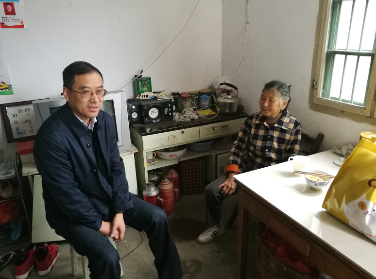 新闻资讯 - 精准扶贫 - 专题专栏 - 安徽省老子有钱lzyq88集团