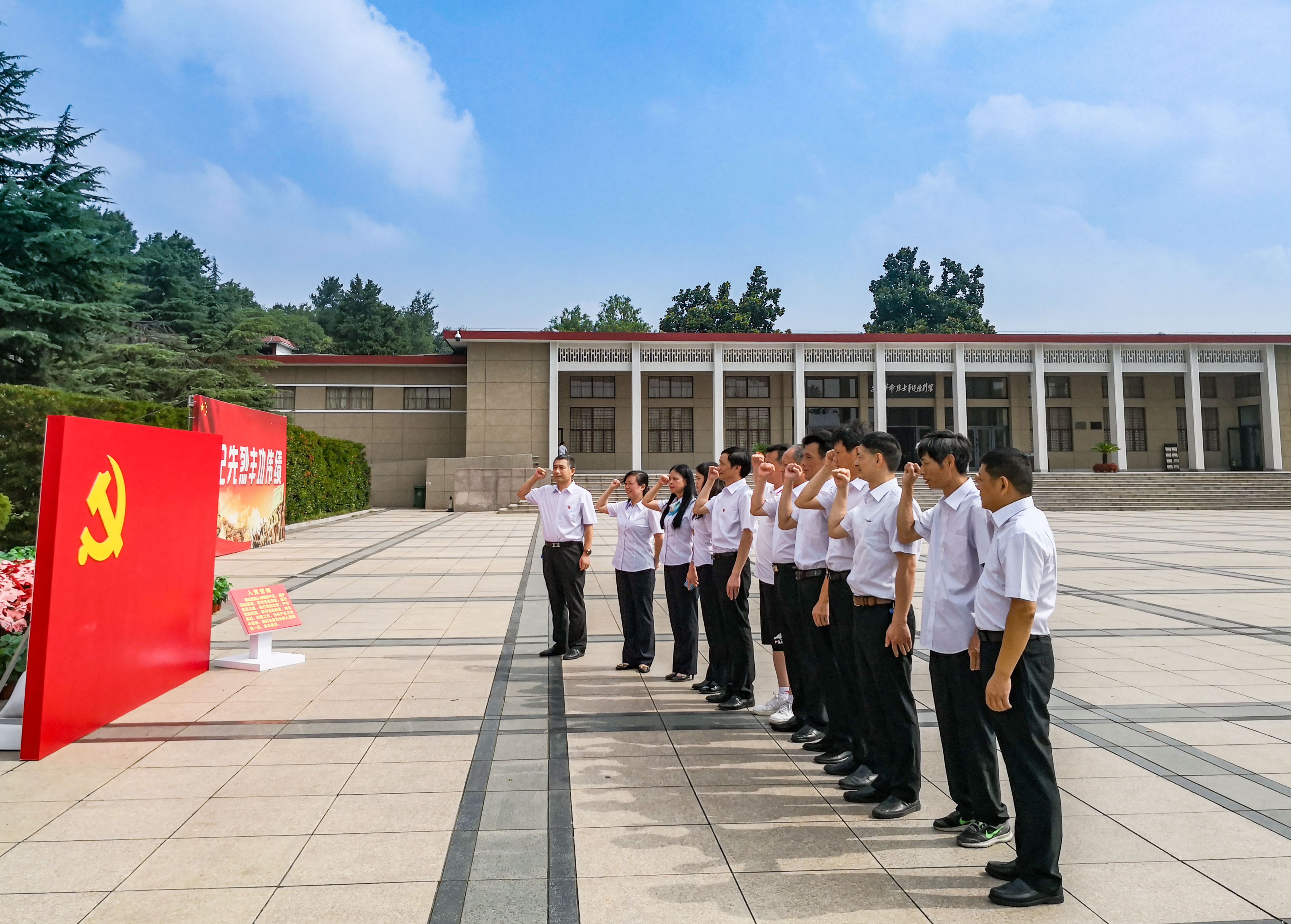 老子有钱lzyq88(中国)有限公司