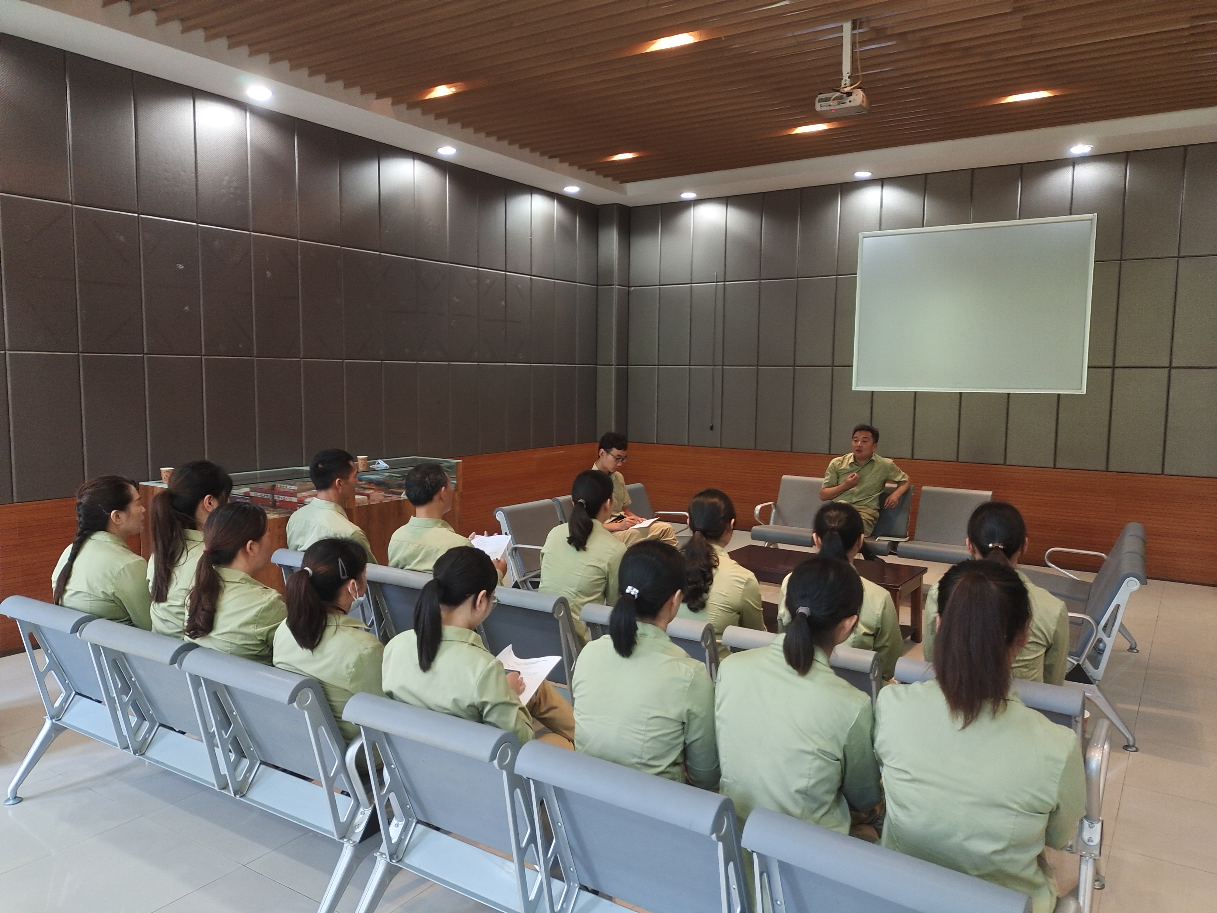 老子有钱lzyq88(中国)有限公司