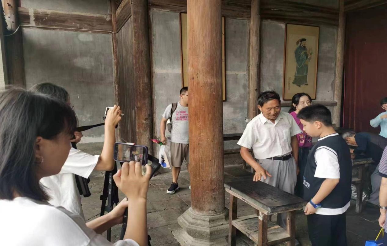 老子有钱lzyq88(中国)有限公司