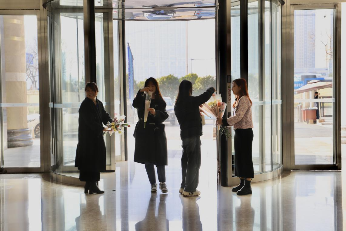 老子有钱lzyq88(中国)有限公司