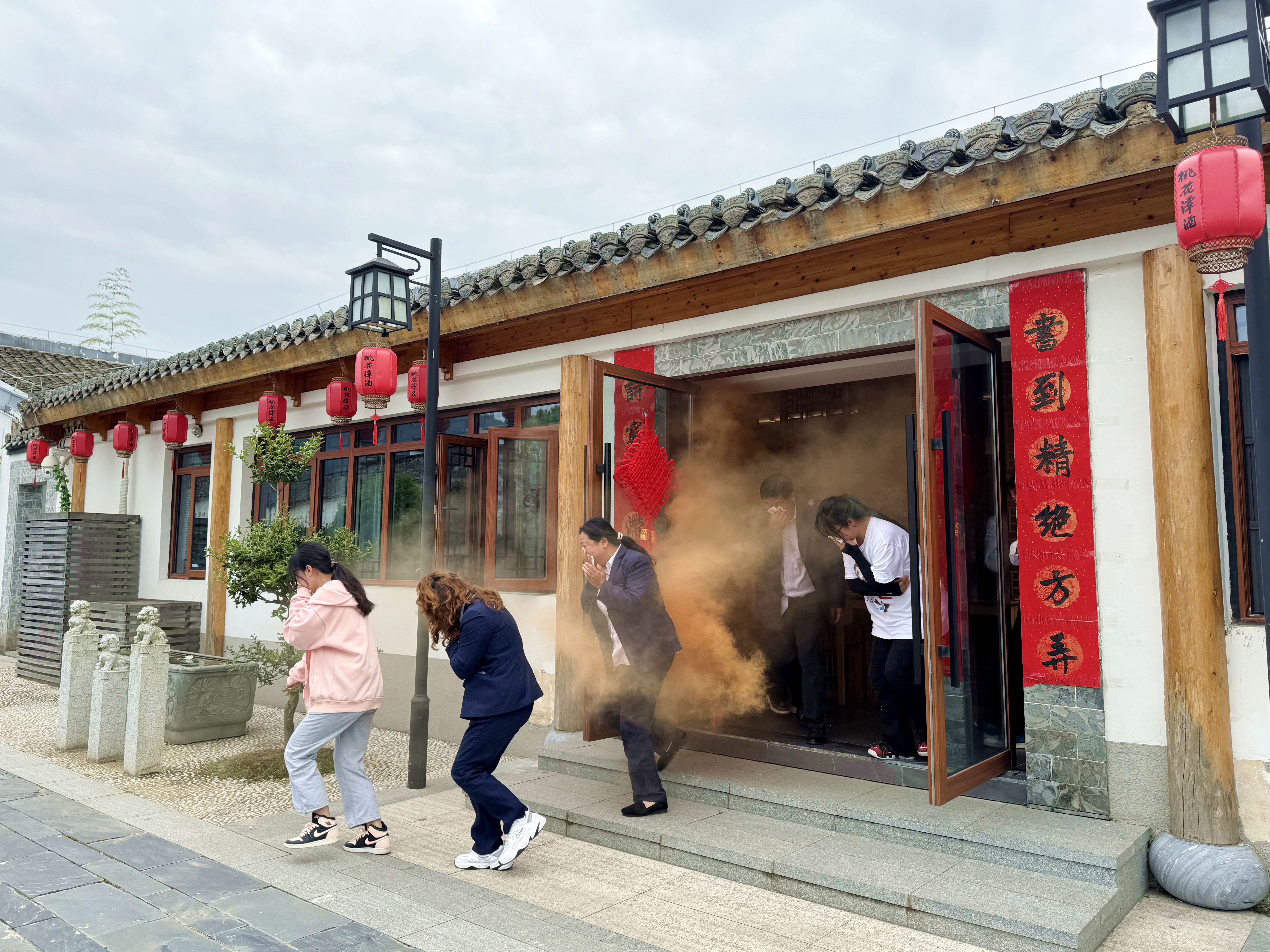 老子有钱lzyq88(中国)有限公司