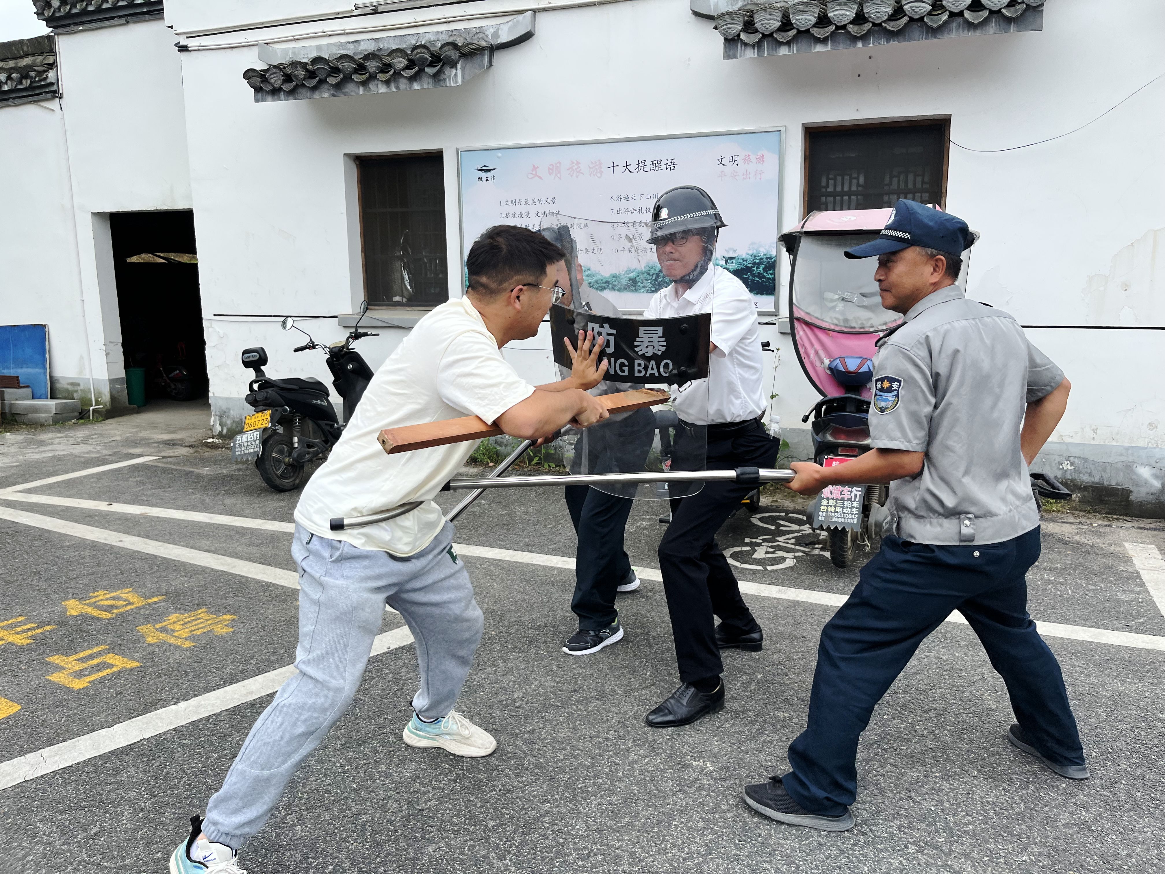 老子有钱lzyq88(中国)有限公司